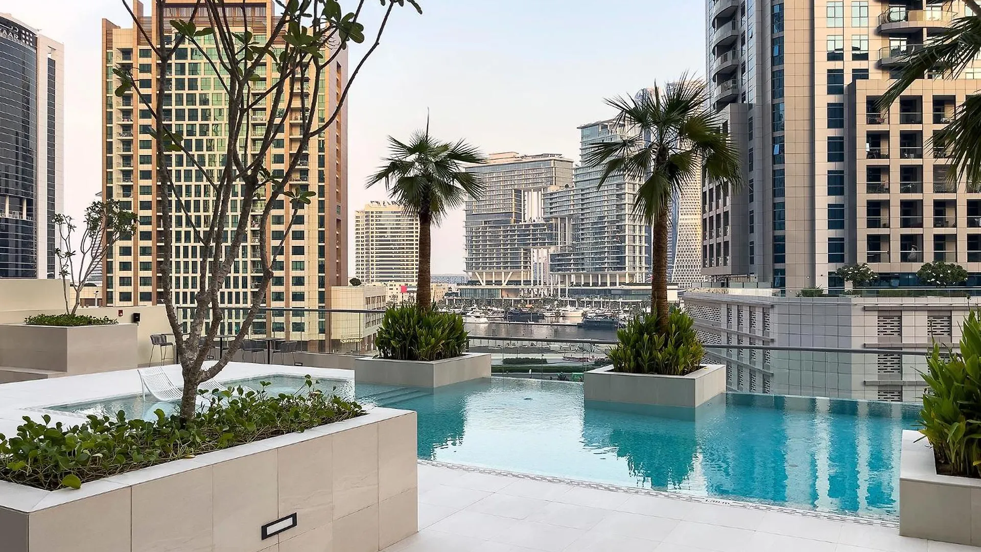Studio Sterling Businessbay Dubaj Apartman